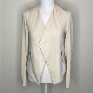 H & M Divided Elegant Cream Women's Size 4 Collarless Blazer
